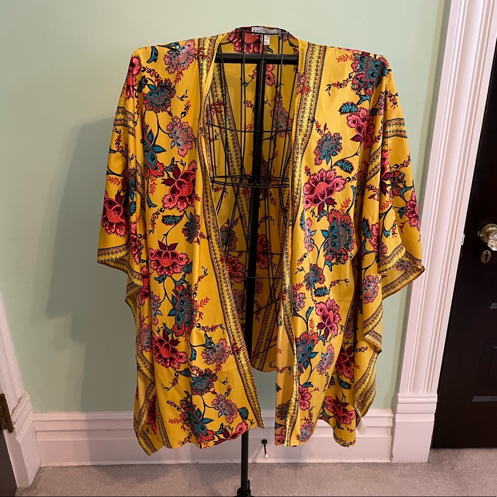Floral kimono